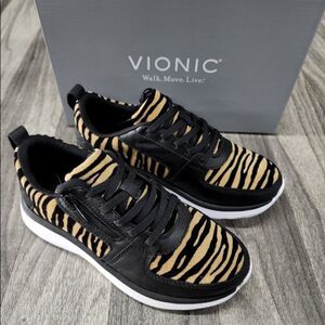 Vionic Delmar Remi Tiger Sneakers